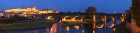 La Cit� de Carcassonne et le pont Vieux traversant l'Aude